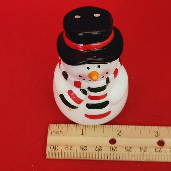 Vintage Salt Pepper Snowman Shaker - Picture 9 of 12